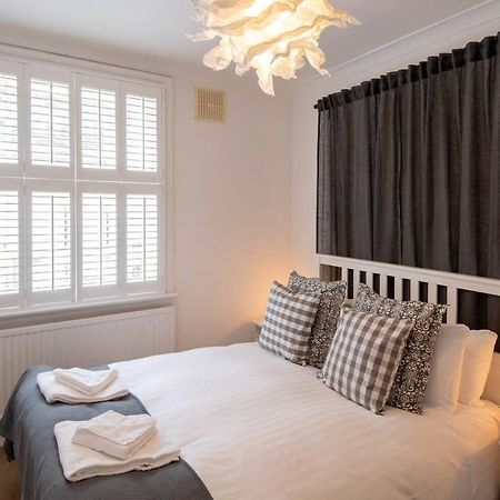 Stylish Apartment Close To The Sea Brighton Bagian luar foto