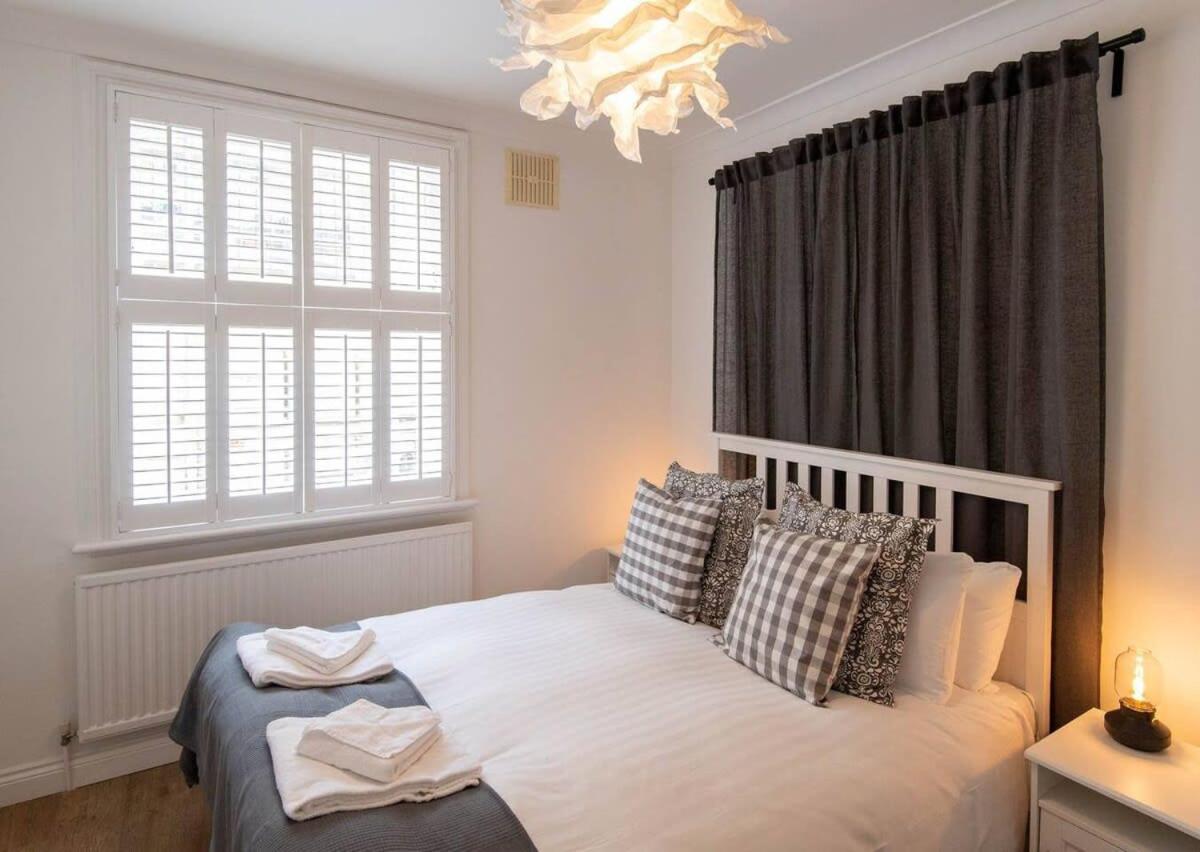 Stylish Apartment Close To The Sea Brighton Bagian luar foto