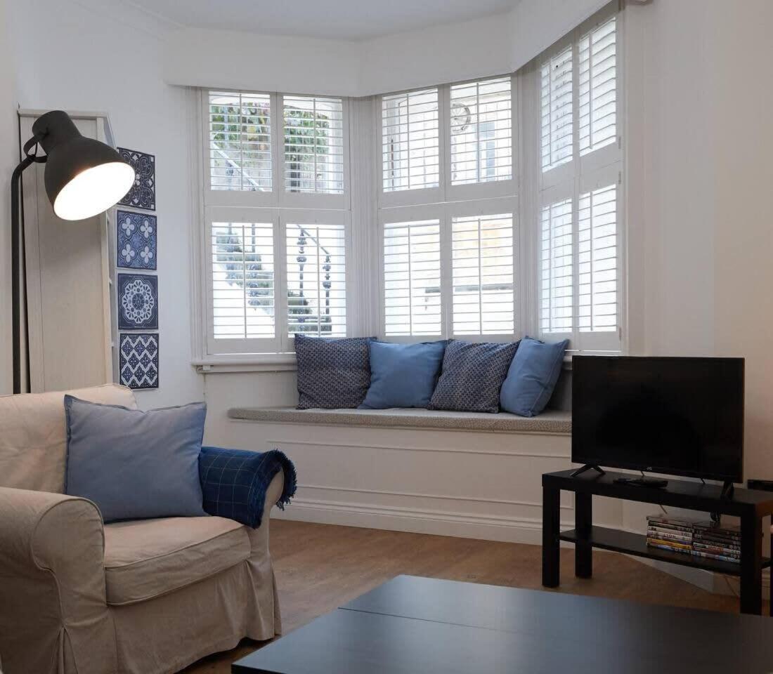Stylish Apartment Close To The Sea Brighton Bagian luar foto