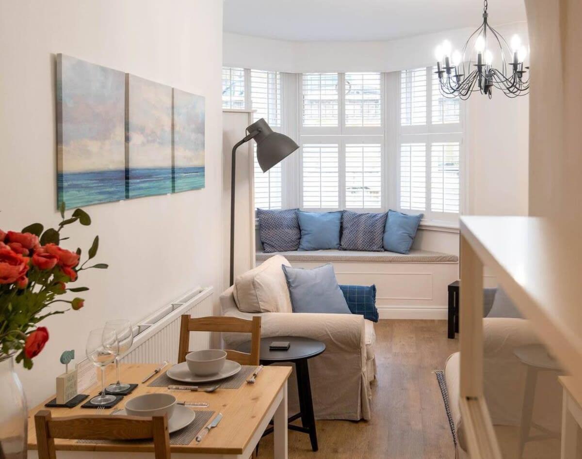 Stylish Apartment Close To The Sea Brighton Bagian luar foto