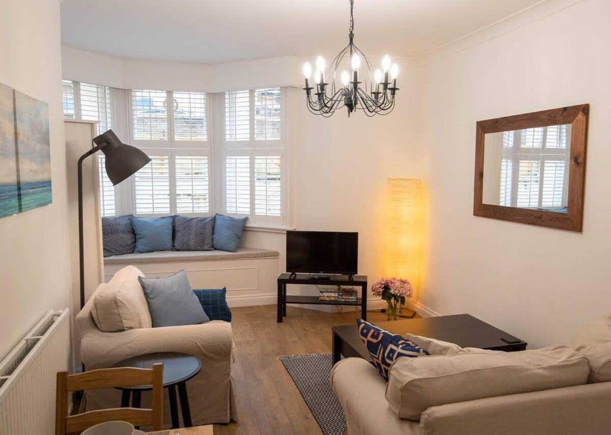 Stylish Apartment Close To The Sea Brighton Bagian luar foto